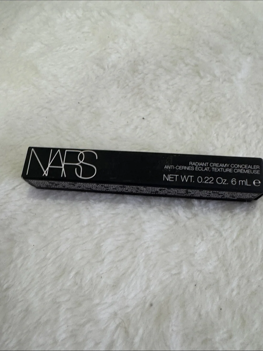 NARS Radiant Creamy Concealer - Black Packaging with White Logo